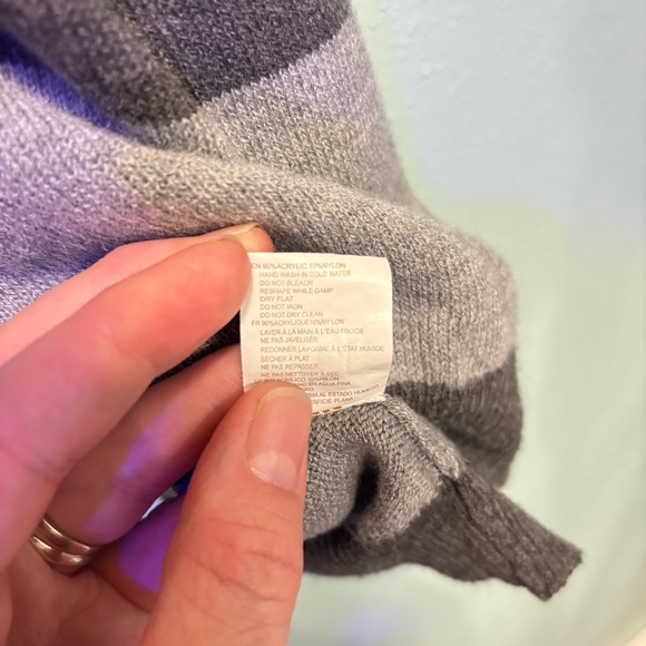 RD Style Oversized Striped Batwing Sweater - Size Small - Picture 5 of 7